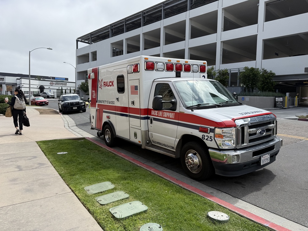 Manhattan, NY – Pedestrian Hurt in Collision on 602 Ave