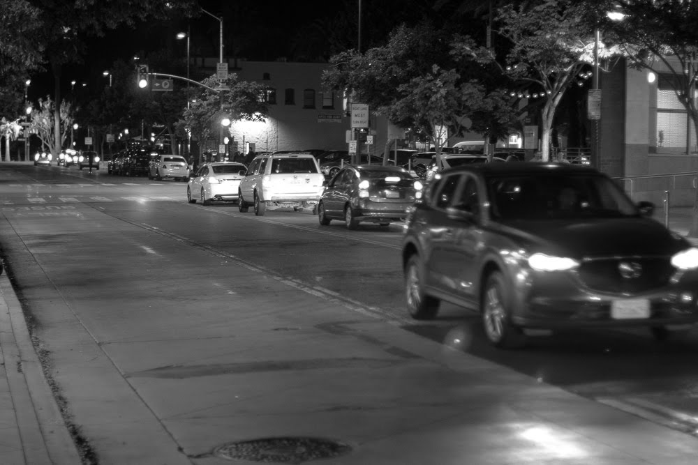 Manhattan, NY – Injuries Reported in Crash on FDR Dr Near E 23rd St
