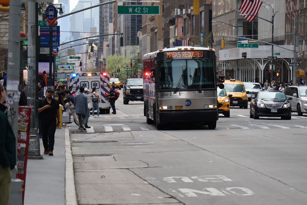 Injuries After Crash at Henry Hudson Pkwy North & W 79th St