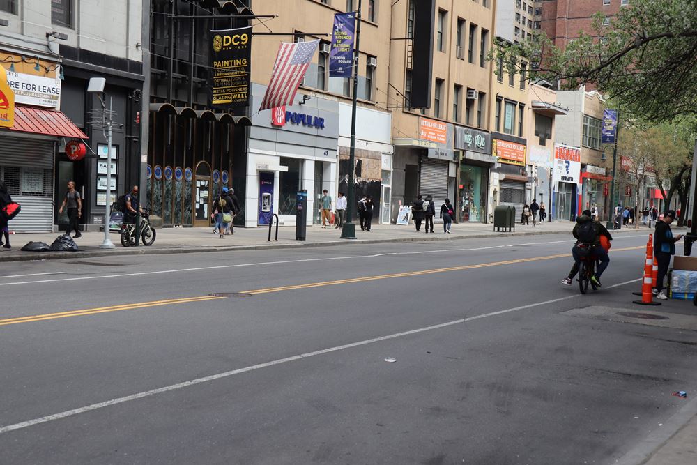 Manhattan, NY – Injuries Reported After Collision at 12th Ave & W 34th St