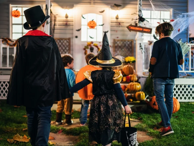 img blog How to Avoid Injury While Trick or Treating in New York City